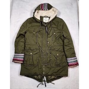 BNCI AVA PARKA COAT JACKET WOMENS KHAKI GREEN Faux Fur Sz S Oversized (READ)